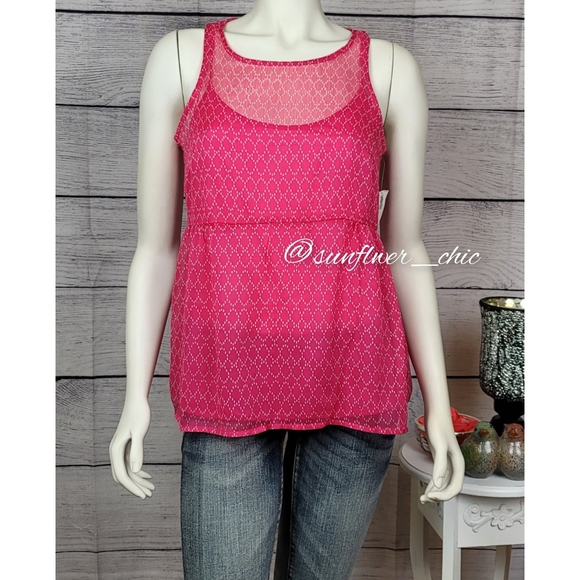🆕️Old Navy Babydoll Sheer Tank - Picture 3 of 11